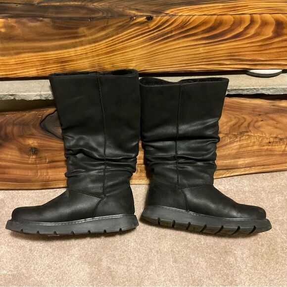 Skechers Keepsakes Black Faux Suede, Faux Fur Lined Pull On Winter Boot - 8M - Picture 4 of 7